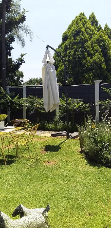 B&B 464 On 22Nd Ave Pretoria-Noord 外观 照片