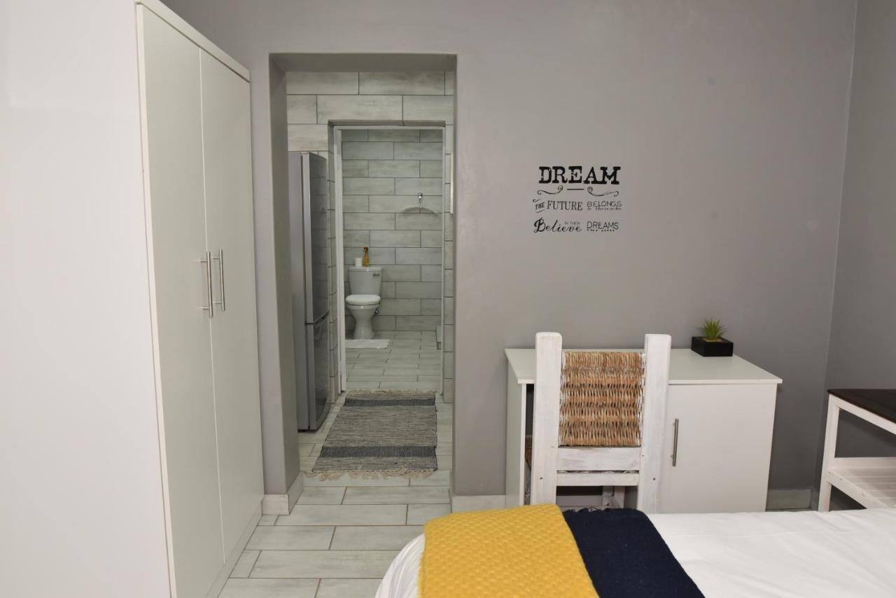 B&B 464 On 22Nd Ave Pretoria-Noord 外观 照片