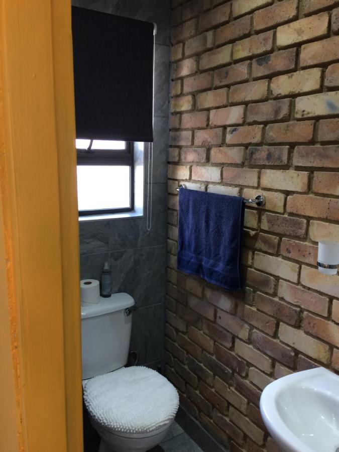 B&B 464 On 22Nd Ave Pretoria-Noord 外观 照片